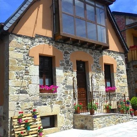 Albergue De Peregrinos Compostela Molinaseca Eksteriør bilde