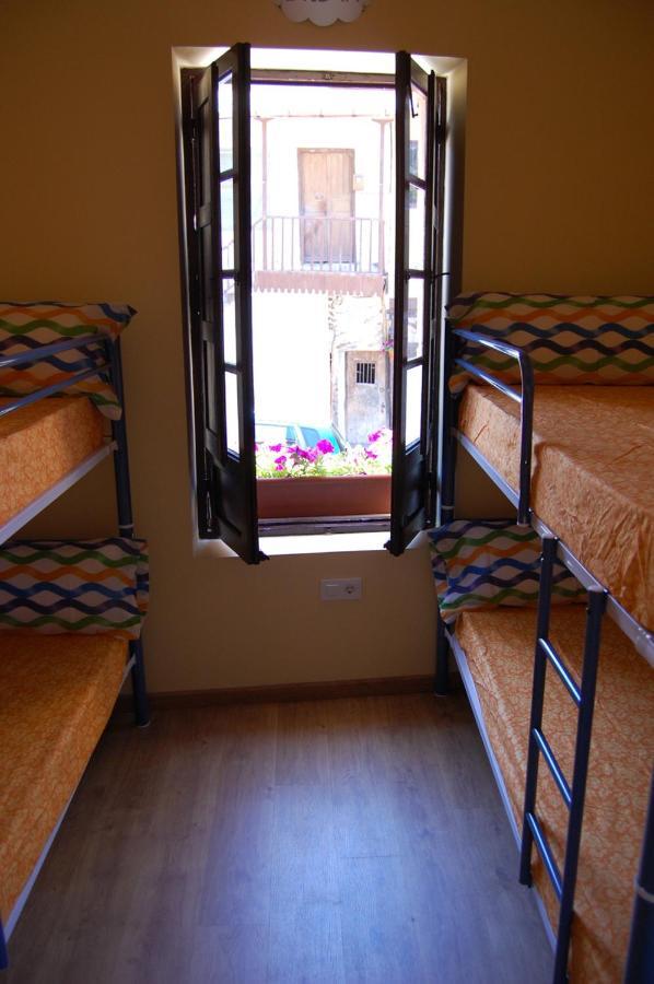 Albergue De Peregrinos Compostela Molinaseca Eksteriør bilde