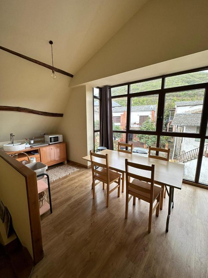 Albergue De Peregrinos Compostela Molinaseca Eksteriør bilde